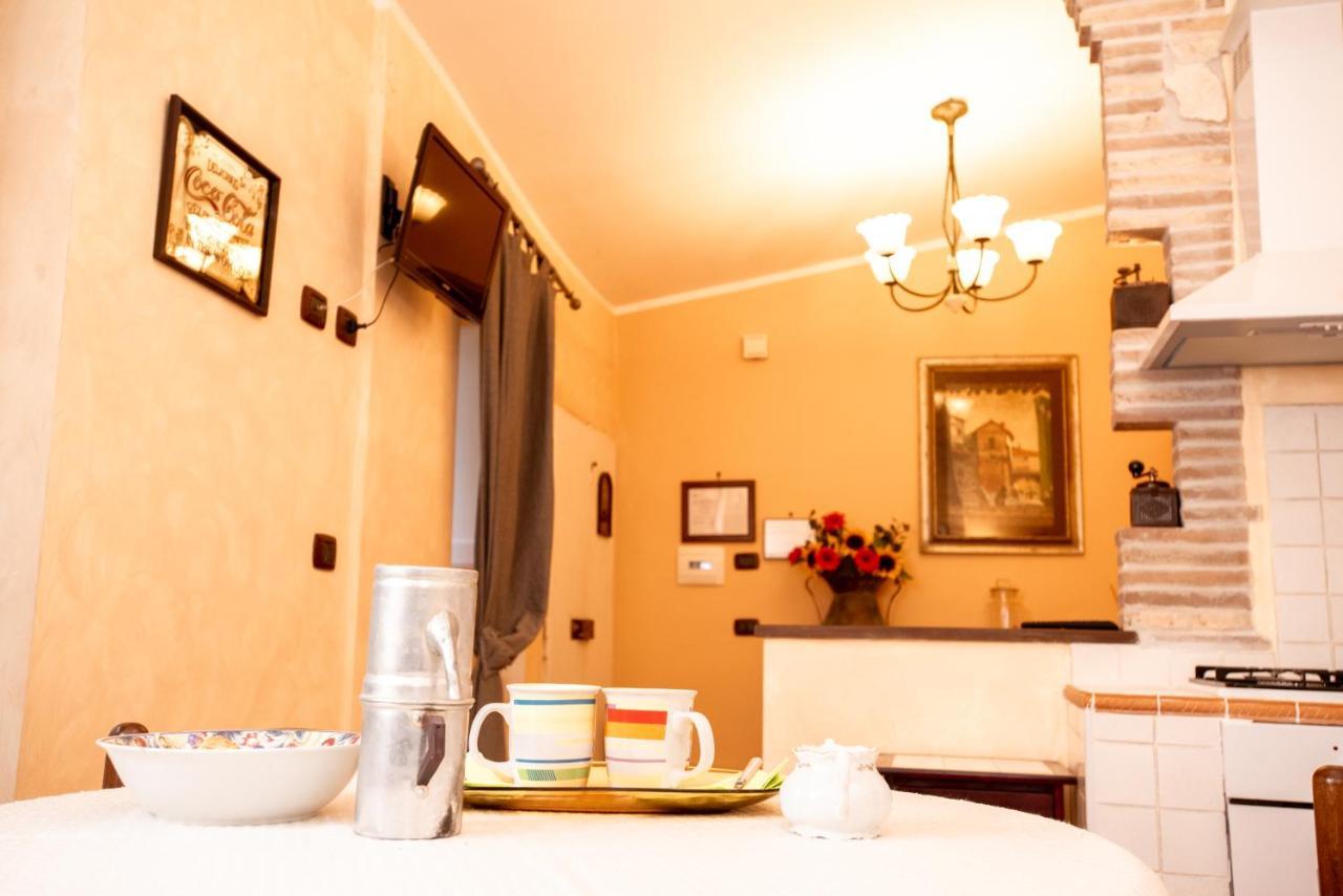 Relax Nell' Antico Borgo Villa Casperia Bagian luar foto