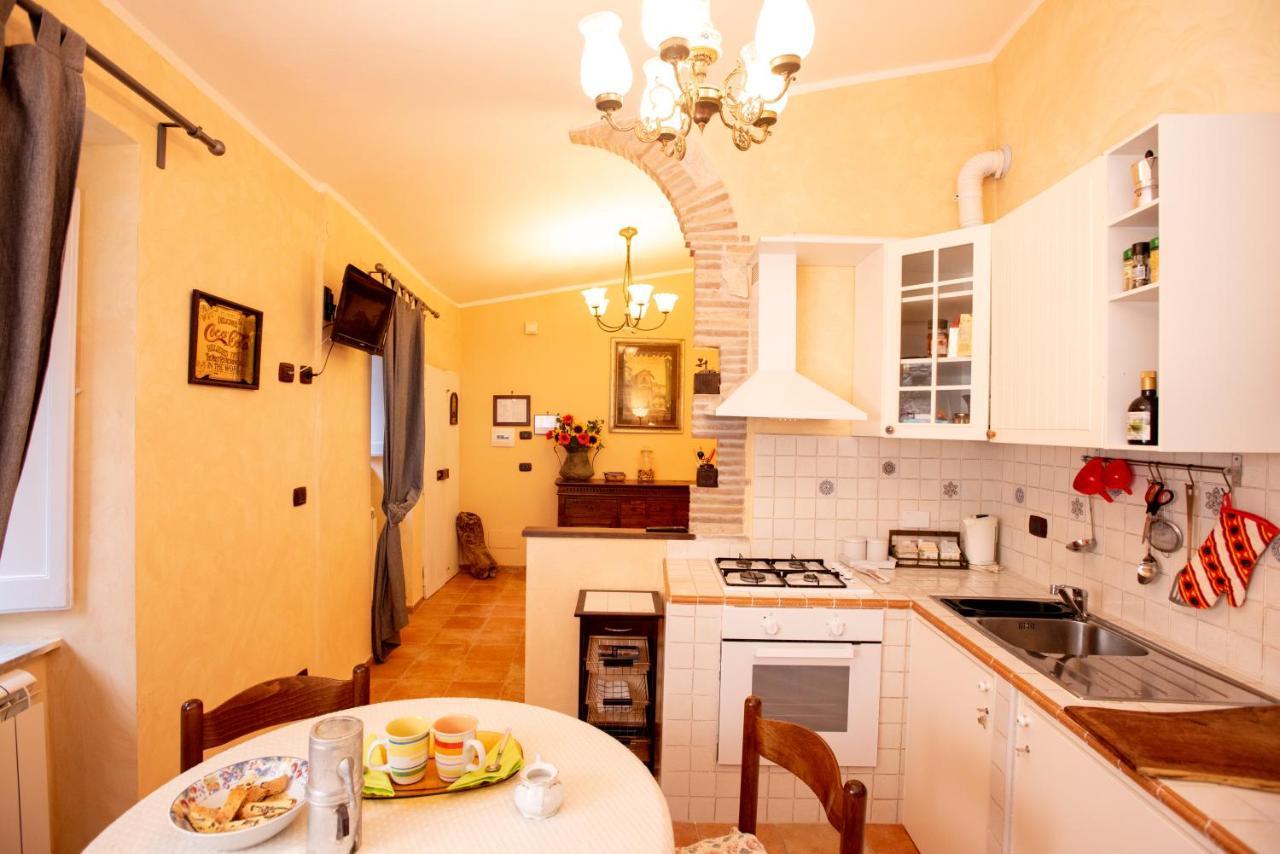 Relax Nell' Antico Borgo Villa Casperia Bagian luar foto